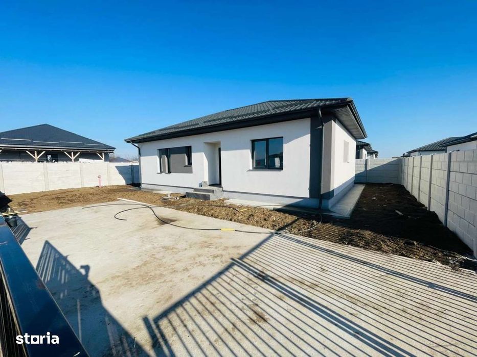 Casă modernă, 4 camere, finisaje de calitate