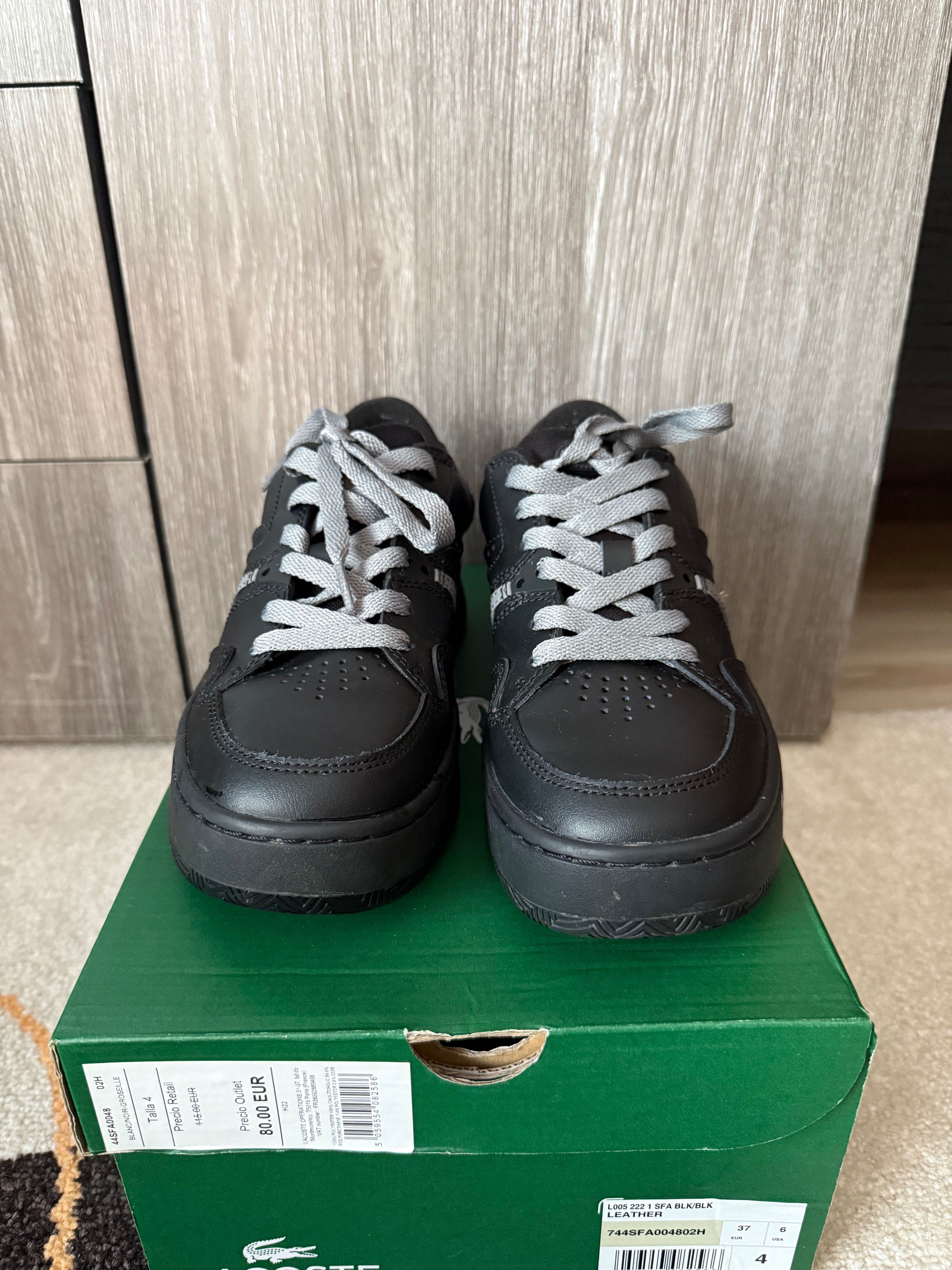 Маратонки Lacoste