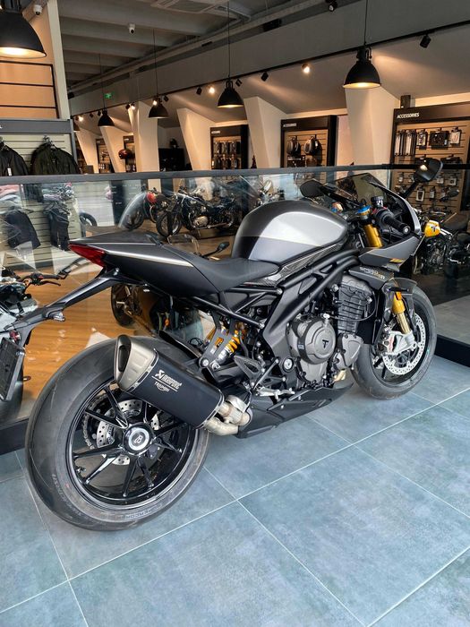 Oferta Triumph Speed Triple 1200 RR Breitling - Suport 2.000 Eur