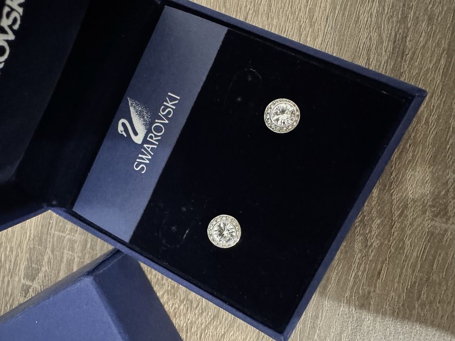 Обеци  Swarovski