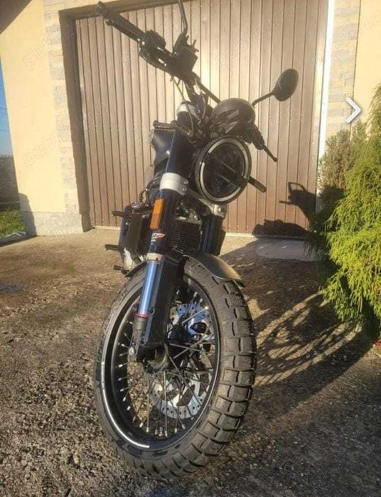 Motocicleta de vanzare