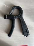Gripper pentru mana