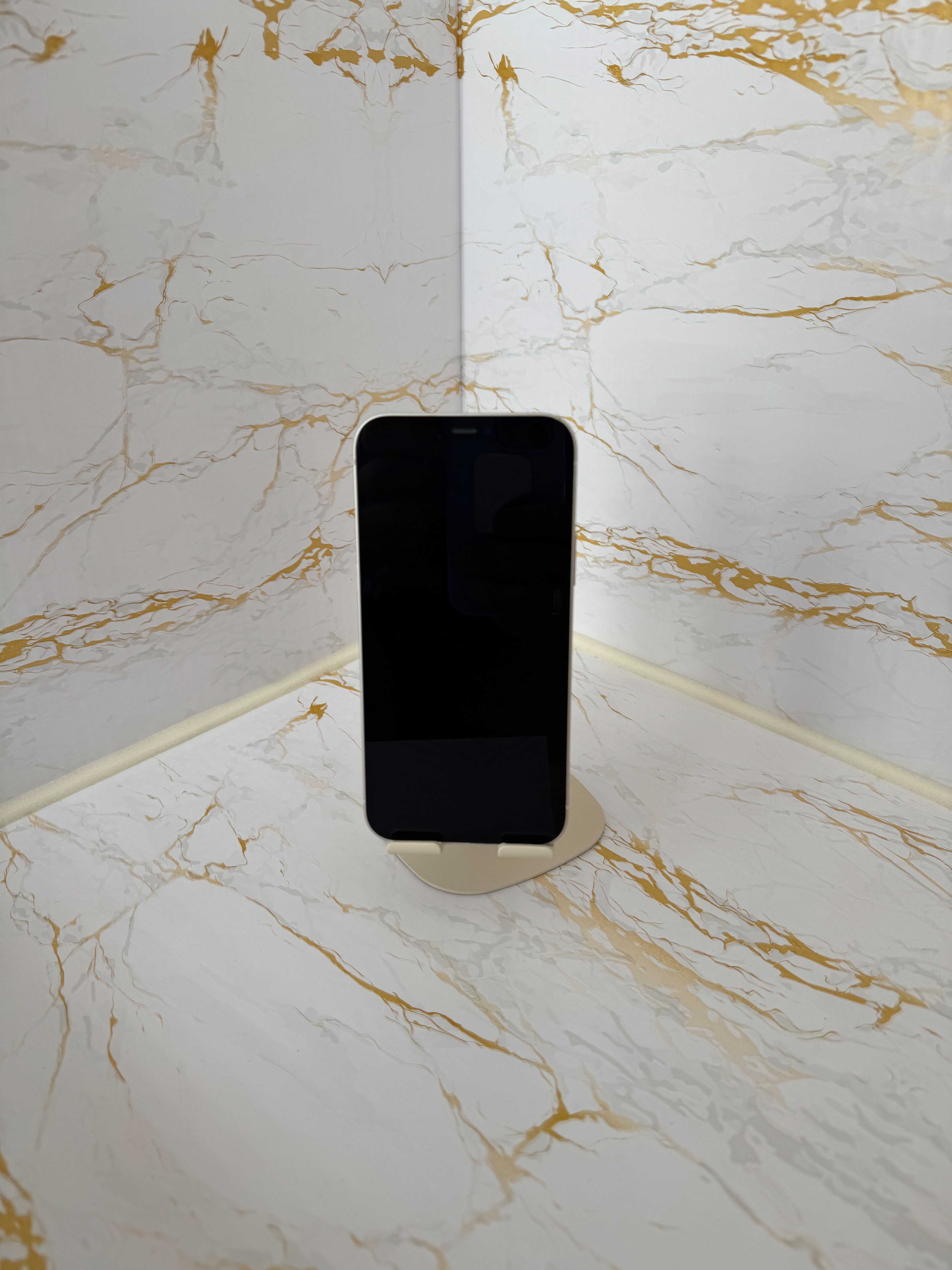 iPhone 12 64GB White