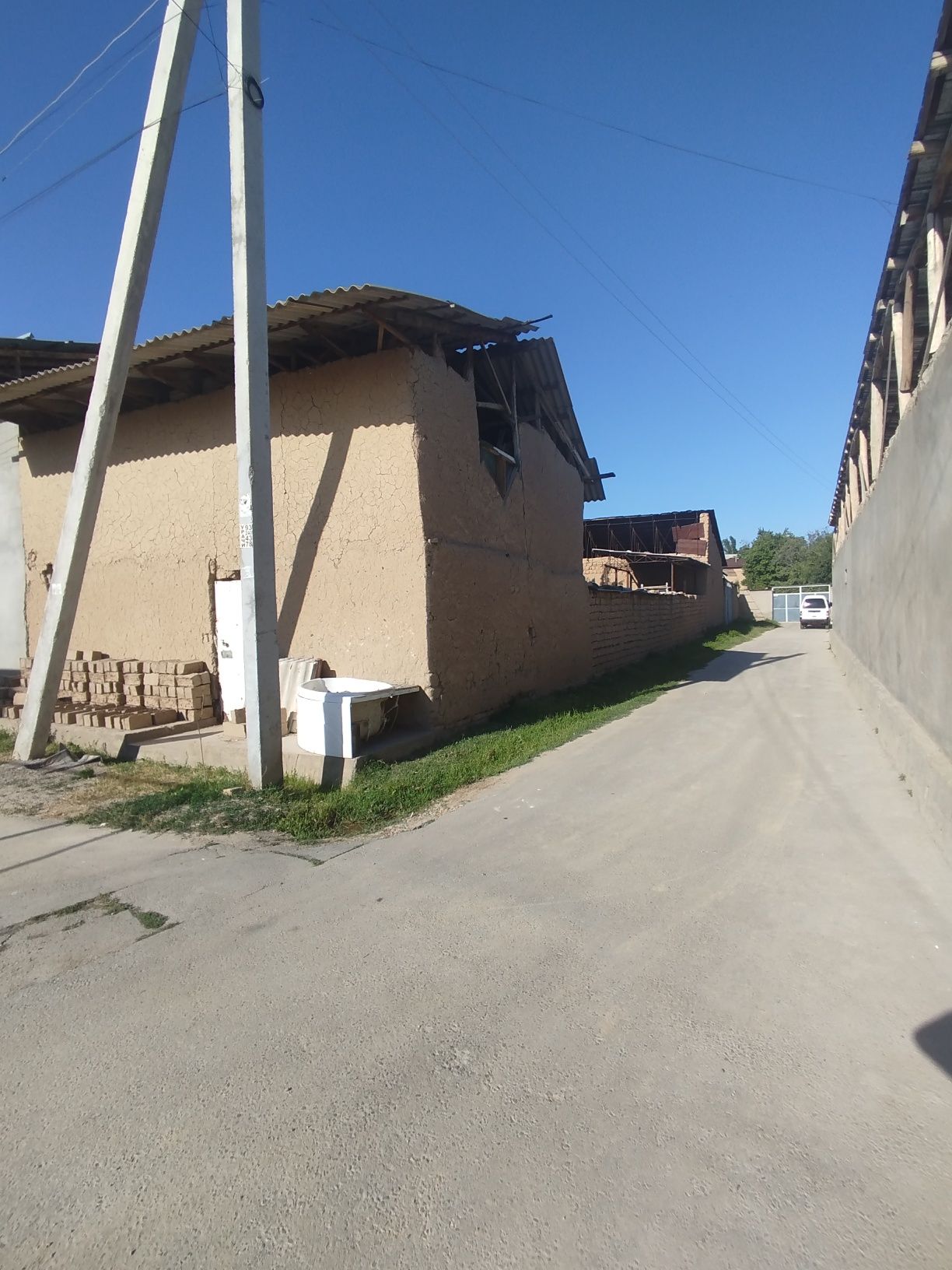 Toshkent tumoni keles novoyida yer sotiladi