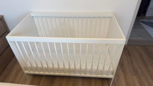 Patut bebelusi cu saltea