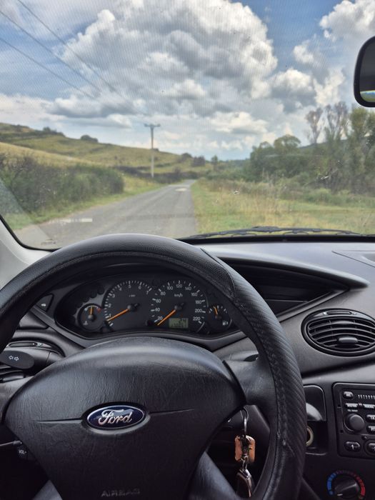 Ford Focus 2003 1.4 benzină