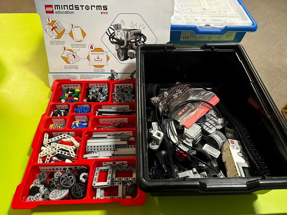 Kit de robotică LEGO MINDSTORMS EV3, stare foarte bună