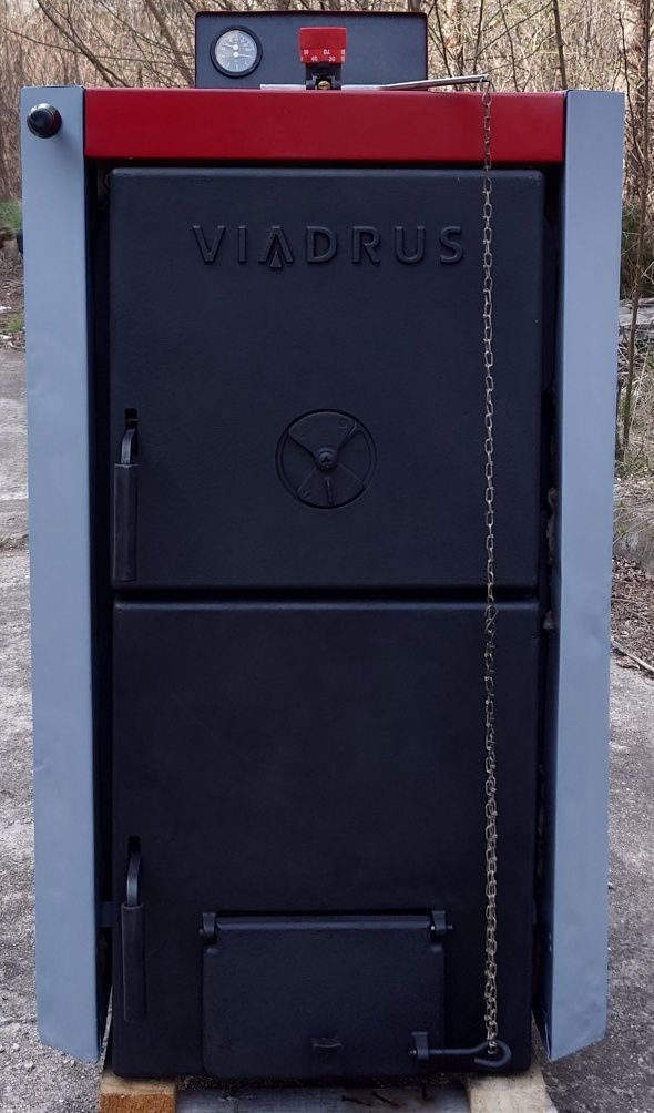 Чугунен котел на твърдо гориво Виадрус/Viadrus U22 4C, 23.3 kW