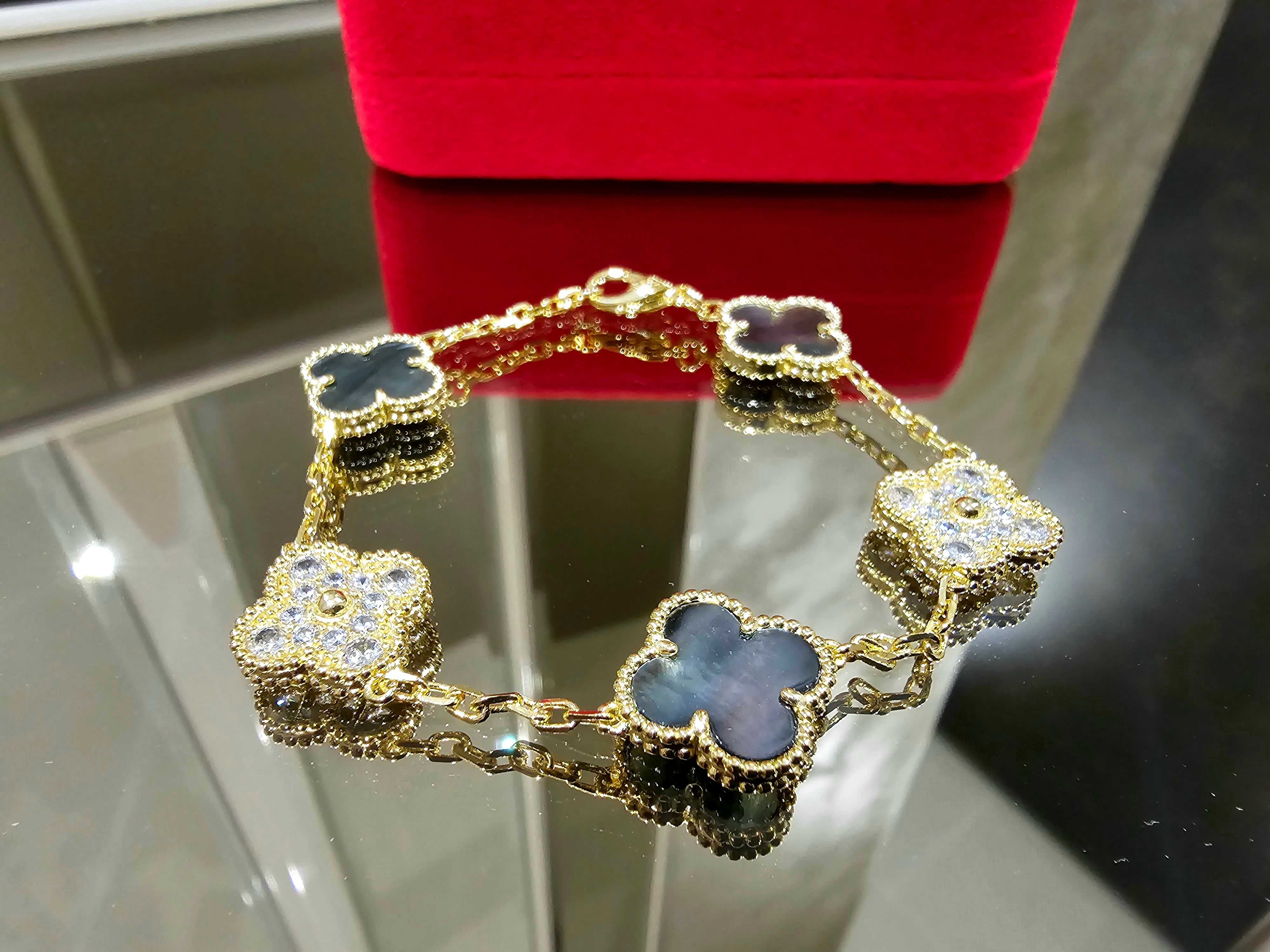 Van Cleef & Arpels VCA Gold Grey Mother Diamond Alhambra Дамска Гривна