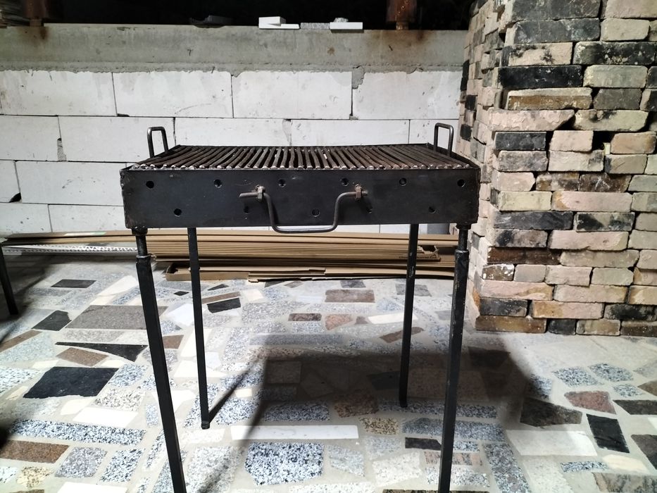 Grătar din fier pt gradina