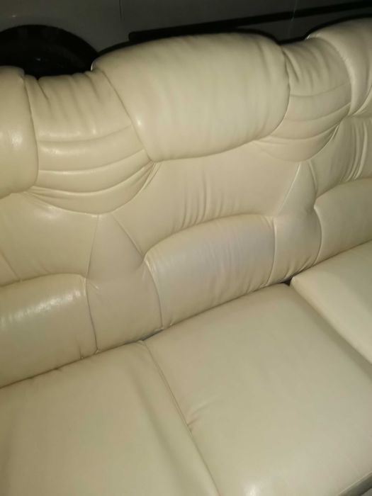 Кожен диван Варна