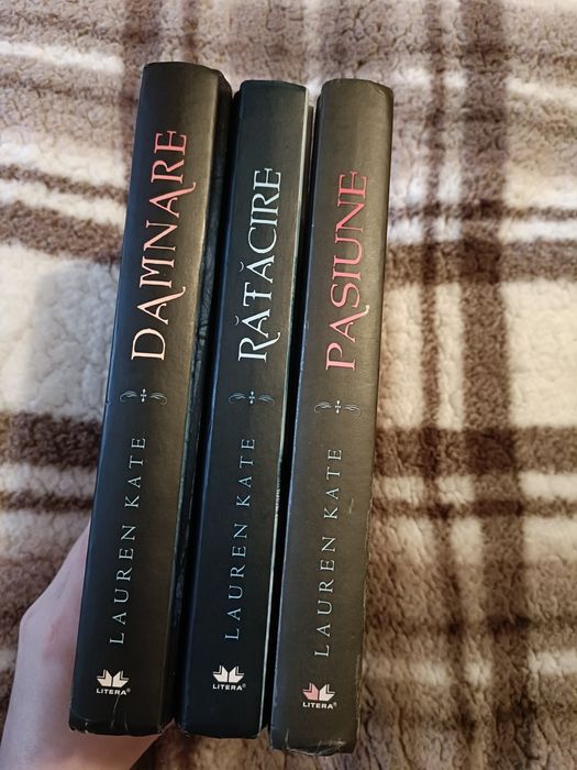 Seria Fallen/ Damnare