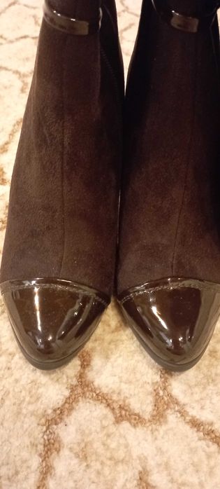 Нови дамски ботуши ELIZA