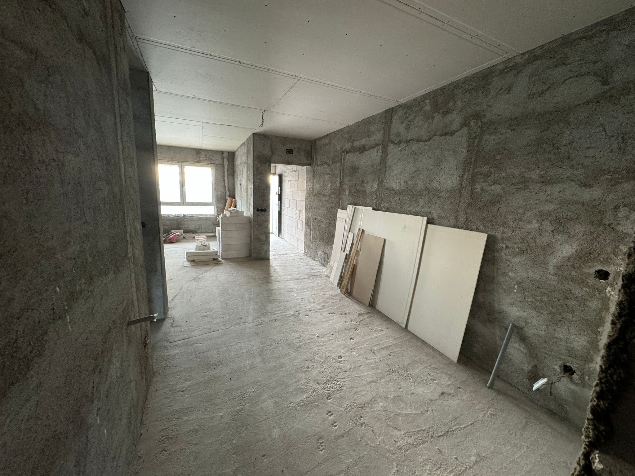 Apartament 57 mp