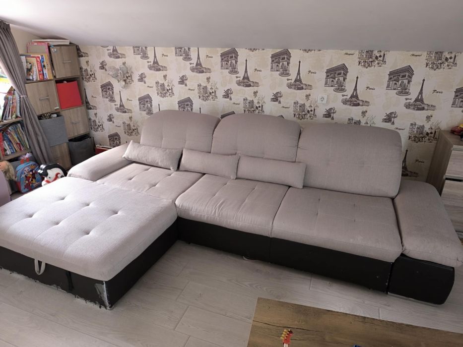Ъглов диван с механизъм за сън