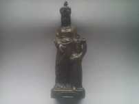 Frumoasă figurină veche/Fecioara Maria+pruncul/metal/10,5cm/preț fix.