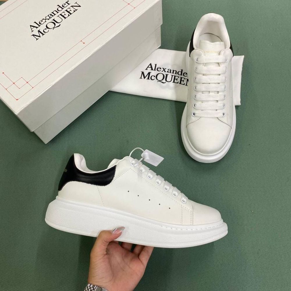 Adidasi Alexander McQEEN BW black&white premium