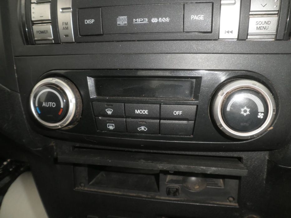 Panou clima Mitsubishi Pajero 2008 7820A139
