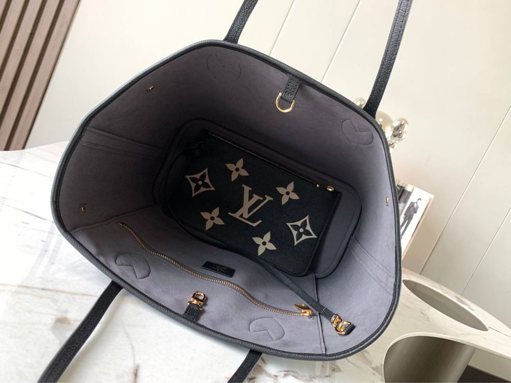 Geanta Louis Vuitton Neverfull