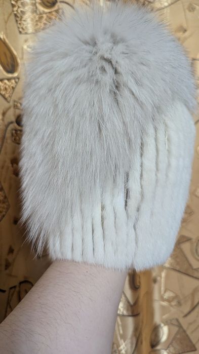 Меховая женская шапка