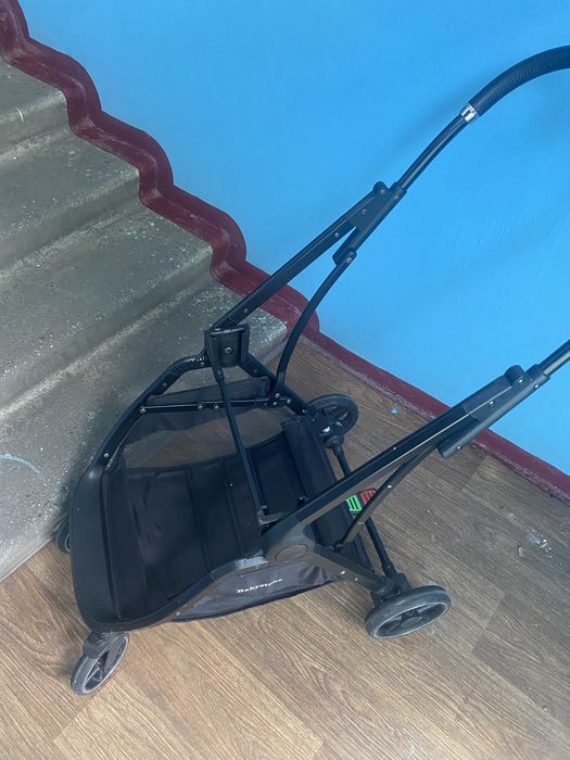 Продаю Детскую Коляску