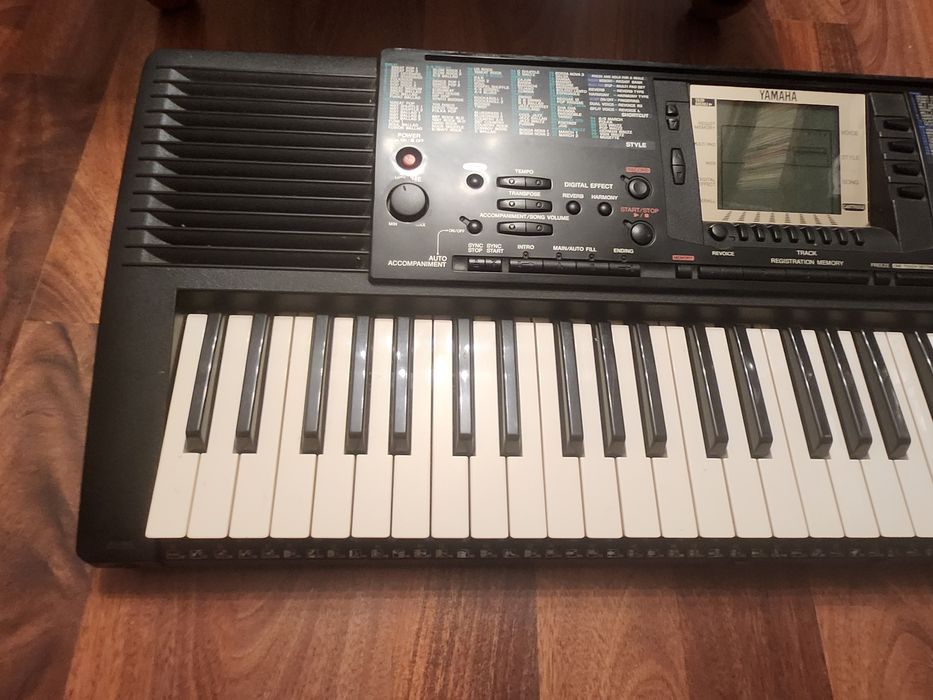 Orga Yamaha psr 330