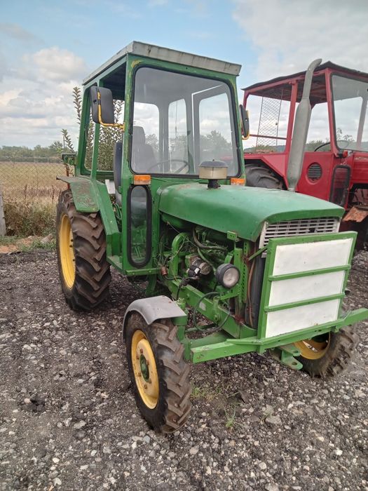 Vând tractor John Deear