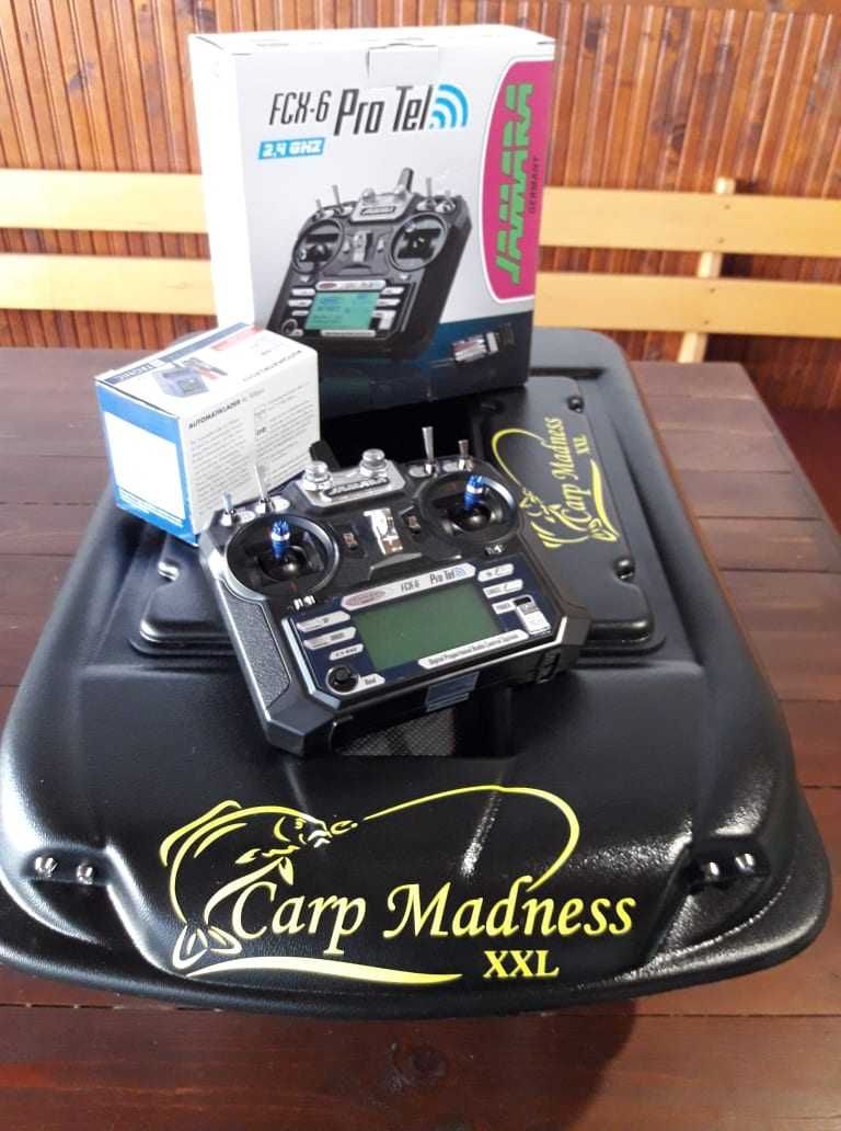 лодка за захранка, чисто нови Carp Madness XXL 2020 в Черен цвят