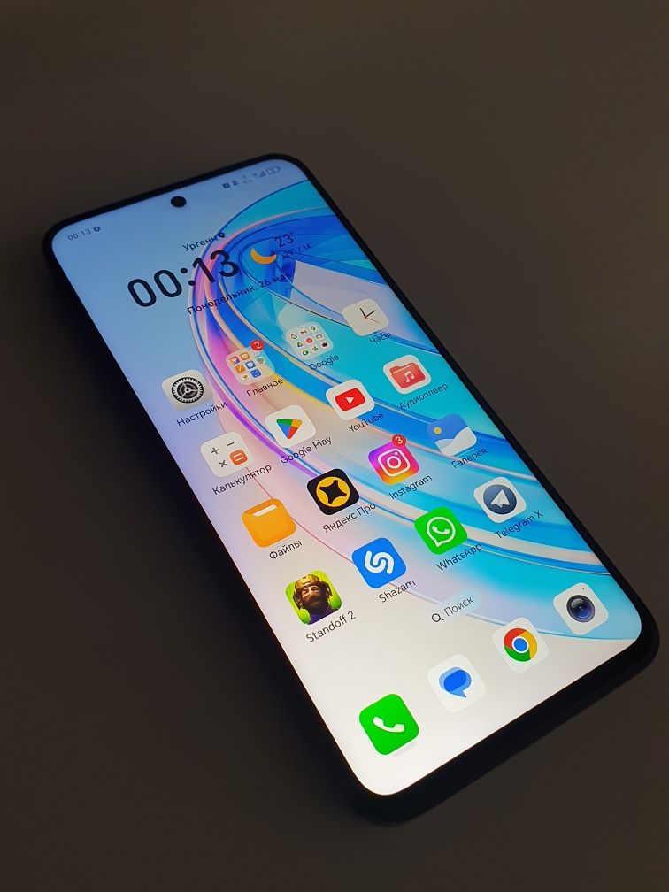 honor x8a 6/128.