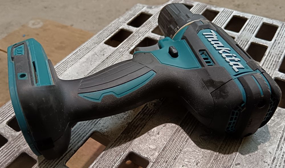 Corp filetantă MAKITA DDF482