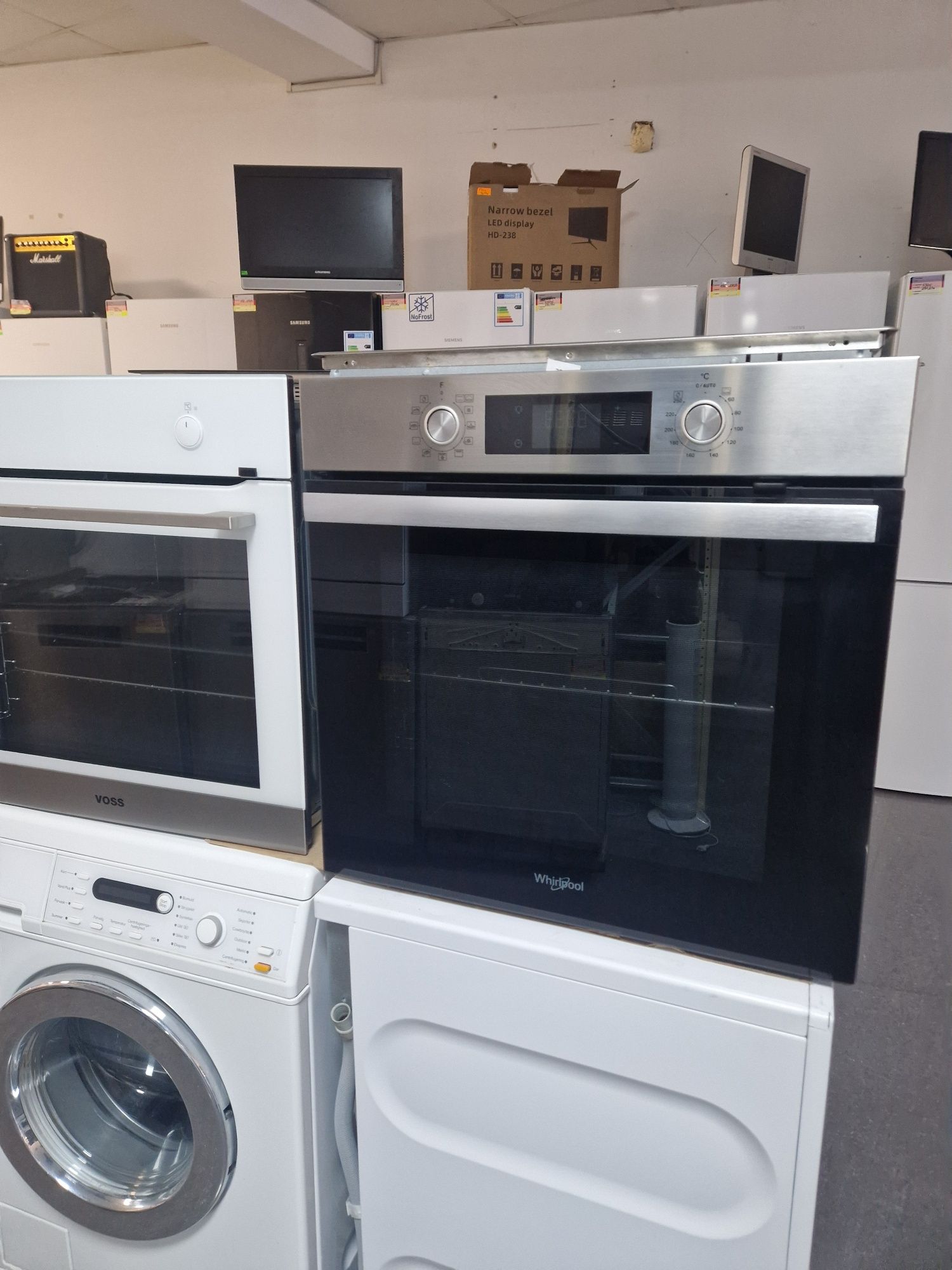 Фурна за вграждане Whirlpool 72 литра