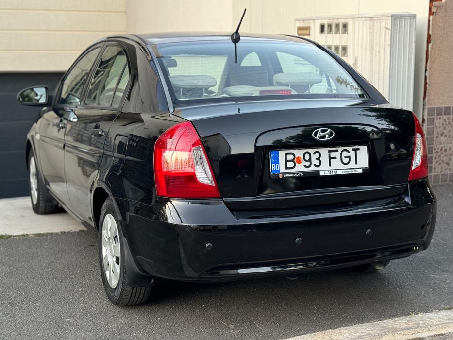 Hyundai accent 2009