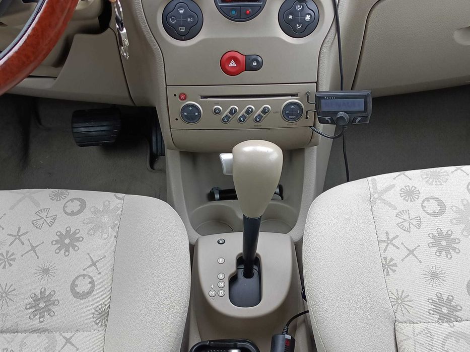 Vând Renault Modus, Automată, 1,6, Benzină, 2007