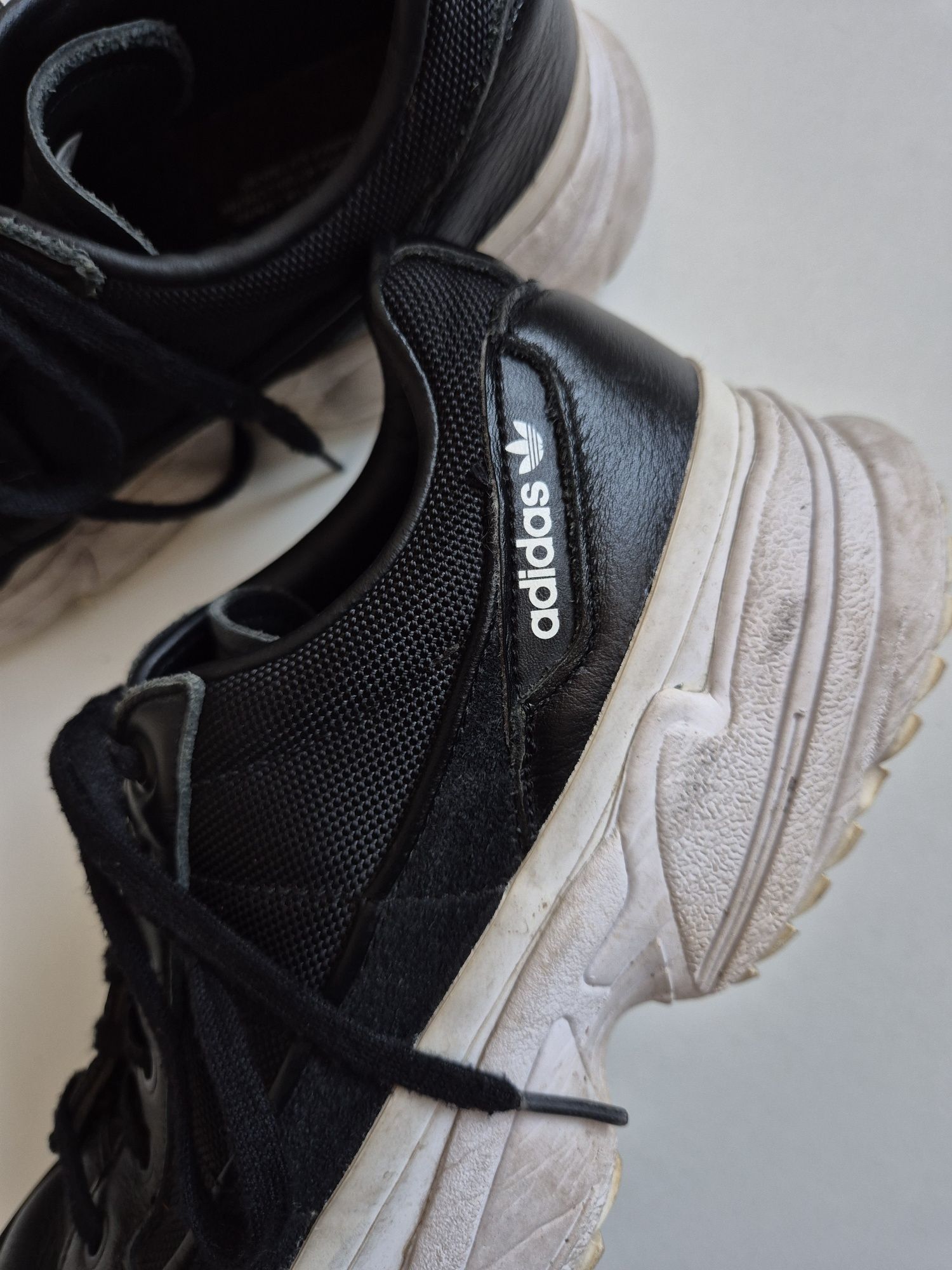 Маратонки Adidas