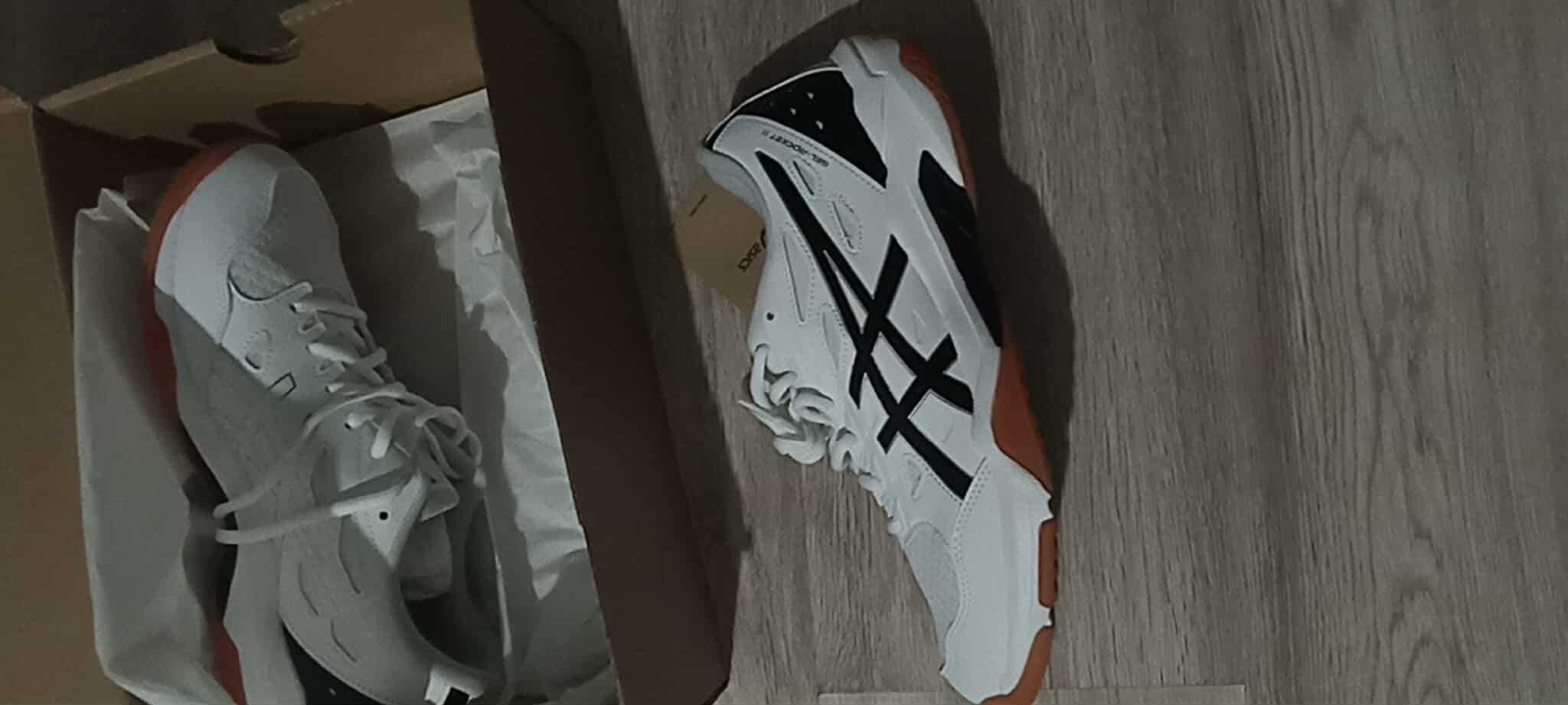 Мъжки маратонки за волейбол ASICS GEL-ROCKET 11 1071A091..101