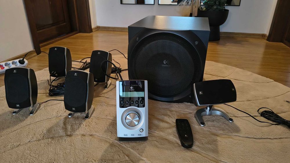 Logitech Z5500 5.1 Digital (consola defecta)