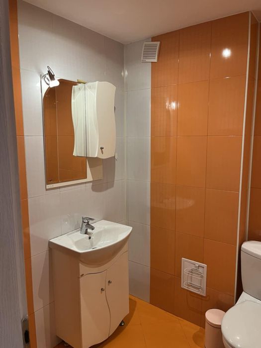 Дава се под наем Двустаен апартамент в София, Надежда 4 - 94 кв.м за 599 € - Снимка #11
