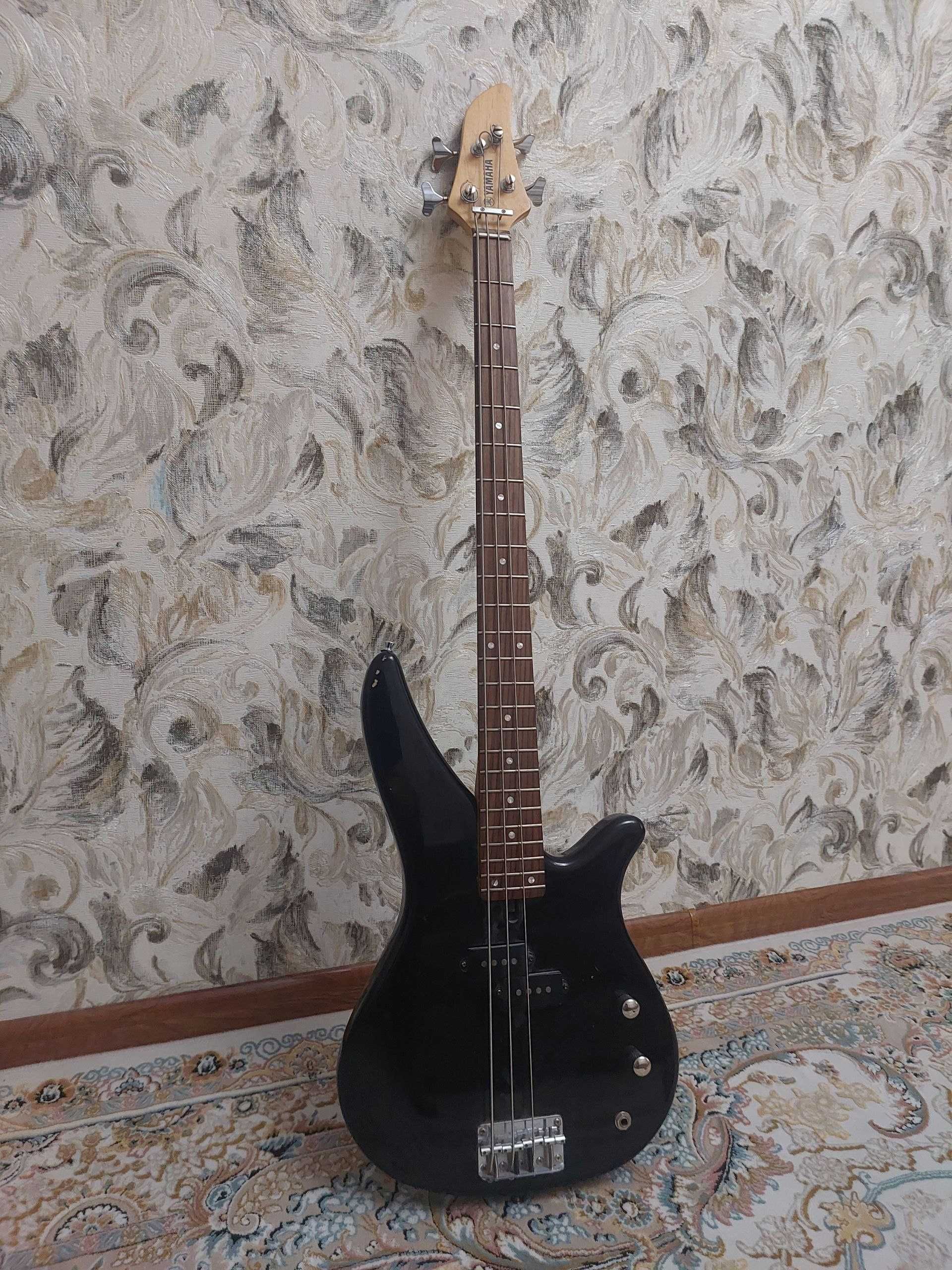 Бас Гитара Yamaha ERB070