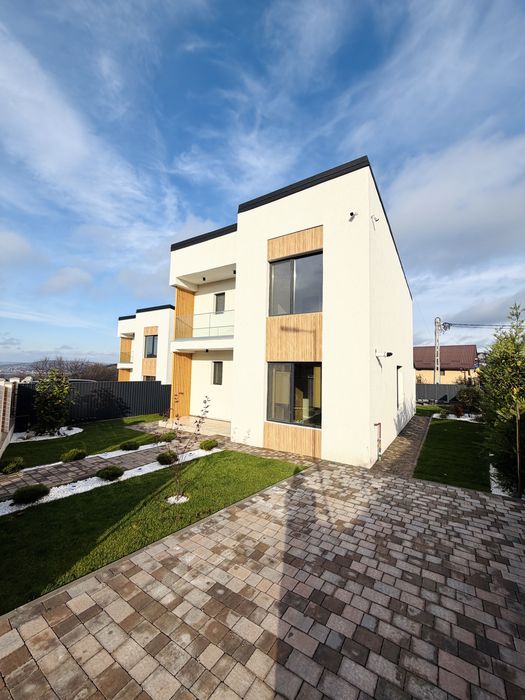 Proprietar/imobil finalizat/Miroslava| 1km de lidl/canalizare