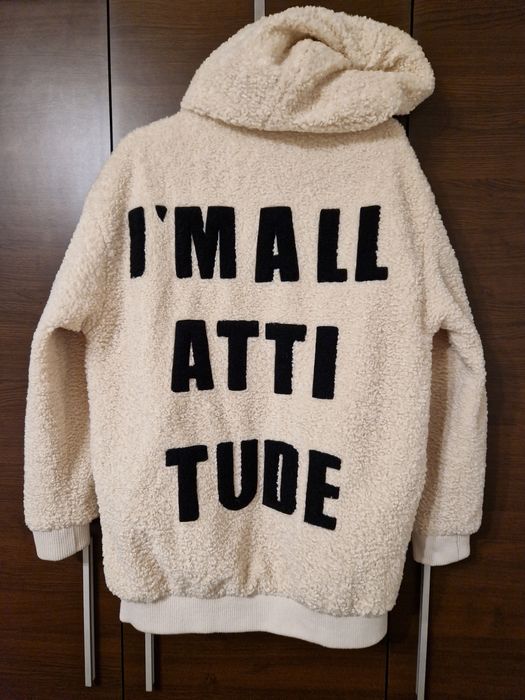 Geaca Bershka teddy, noua fara eticheta