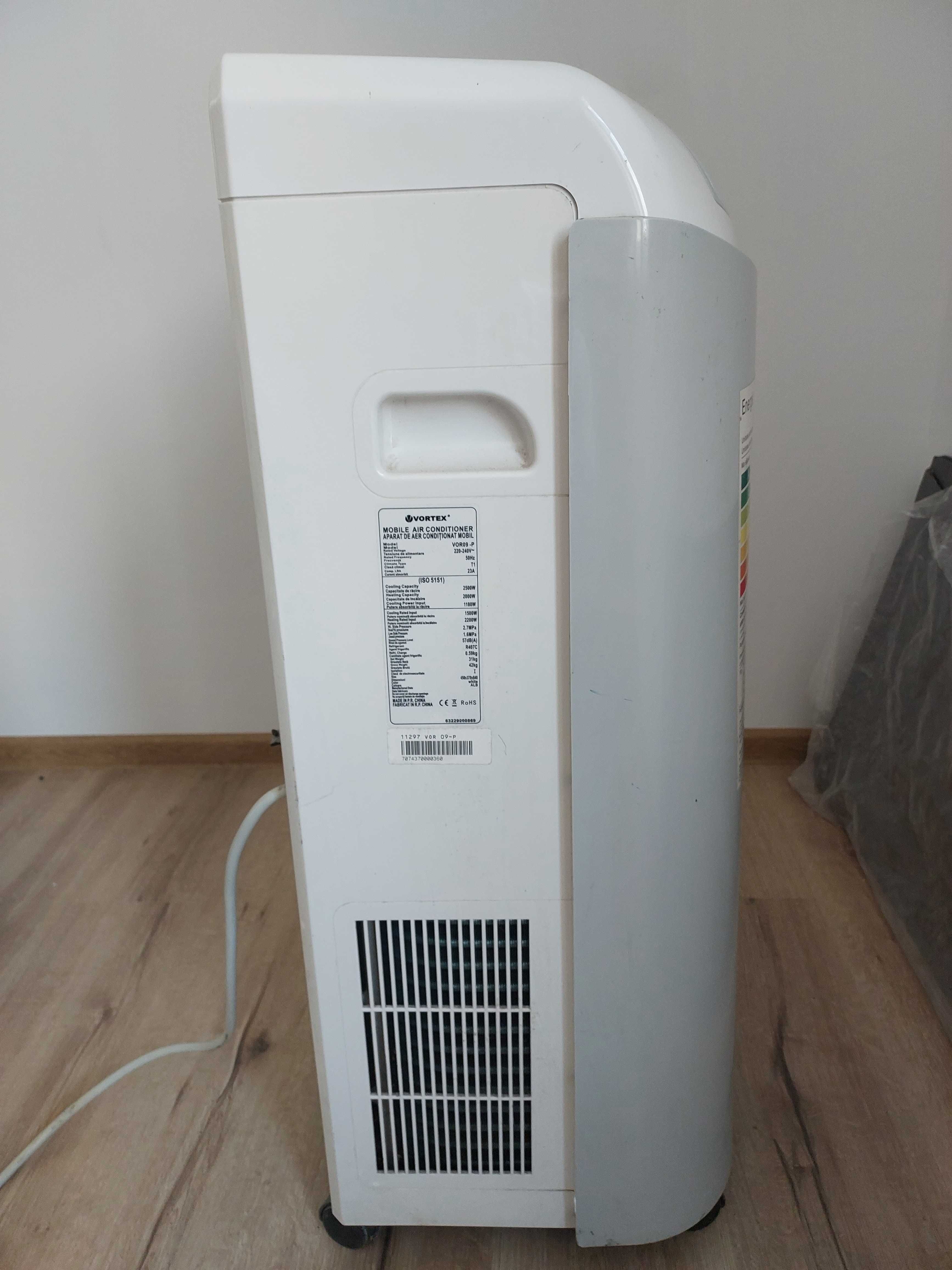 Aparat aer conditionat portabil