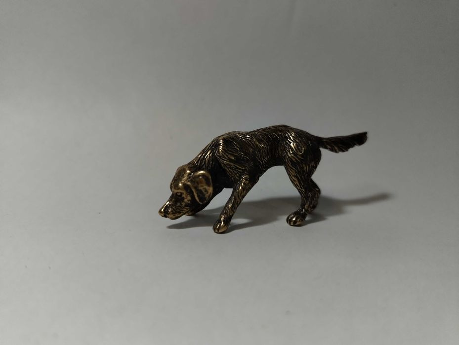 Бронзова статуетка