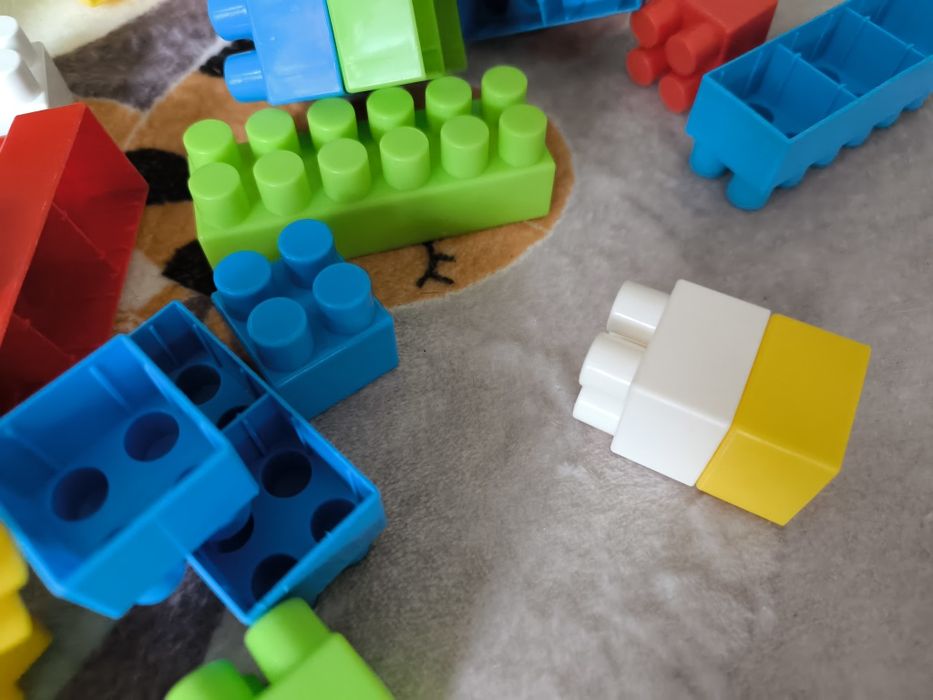 Set cuburi de construcție – stare foarte bună