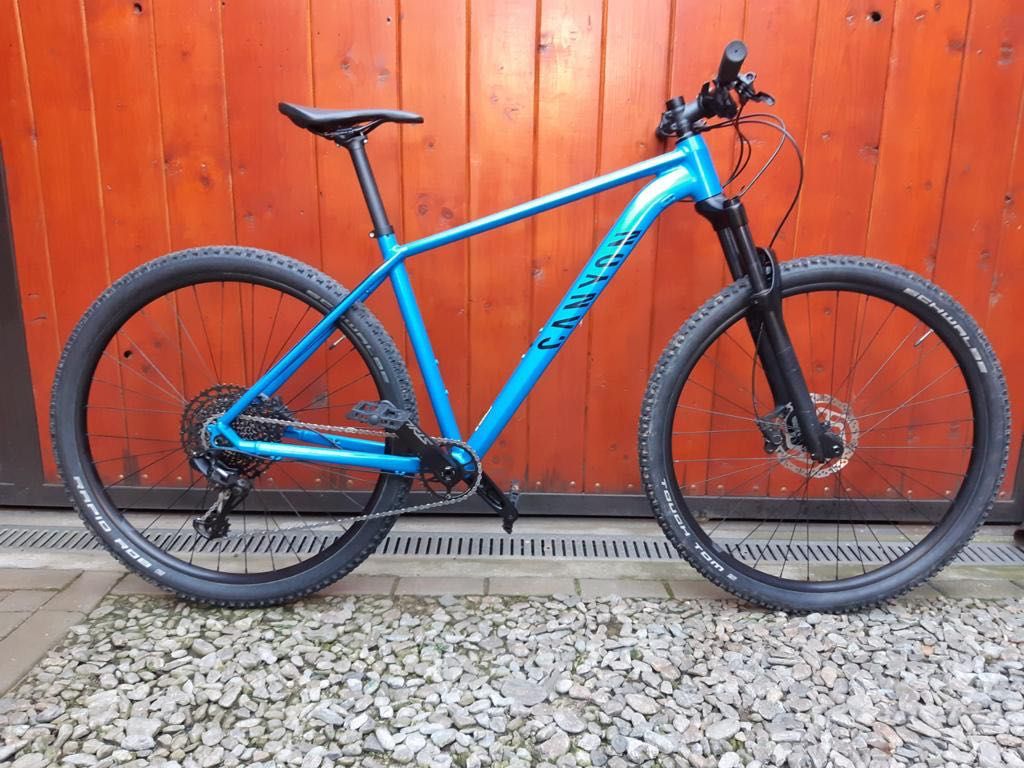 Bicicletă MTB Canyon 29er