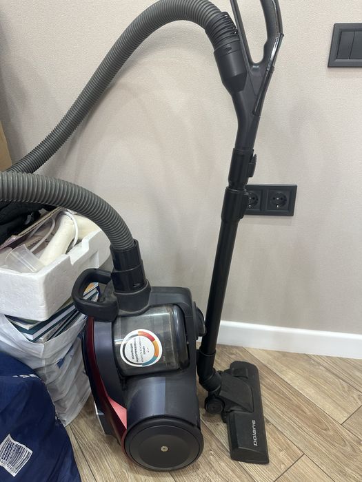 Продается пылесос Polaris!