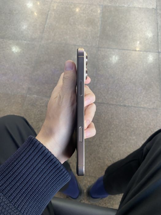 iphone 16pro max 256 99%