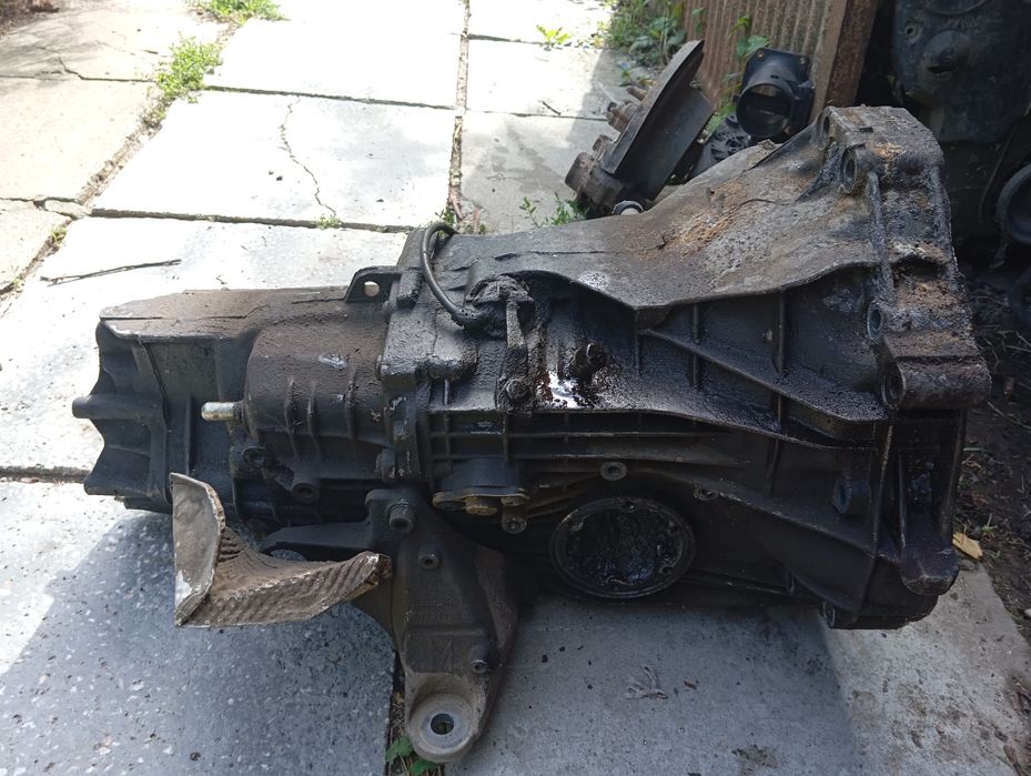 Скоростна кутия passat b5 1.6