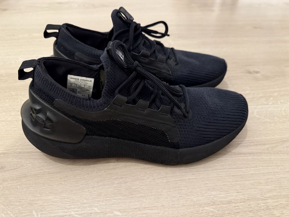 Pantofi sport Under Armour