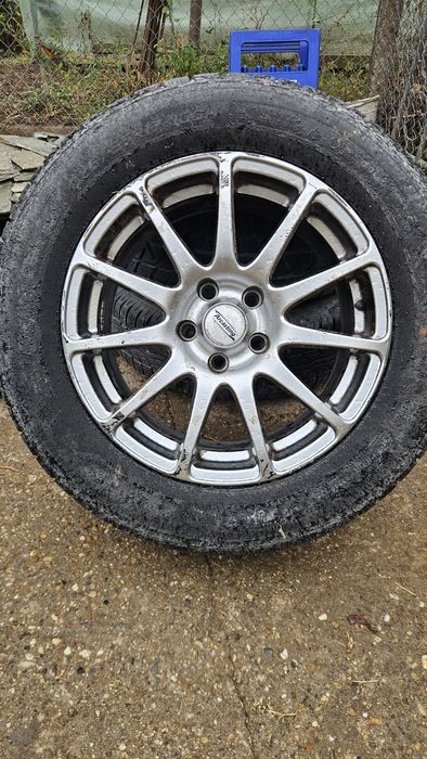 4бр 200лв гуми с джанти Arcasting