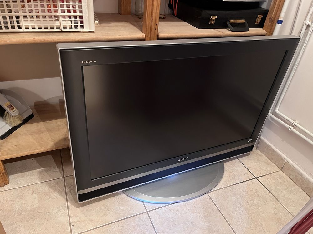 Televizor Sony LCD  KLV-V40A10E